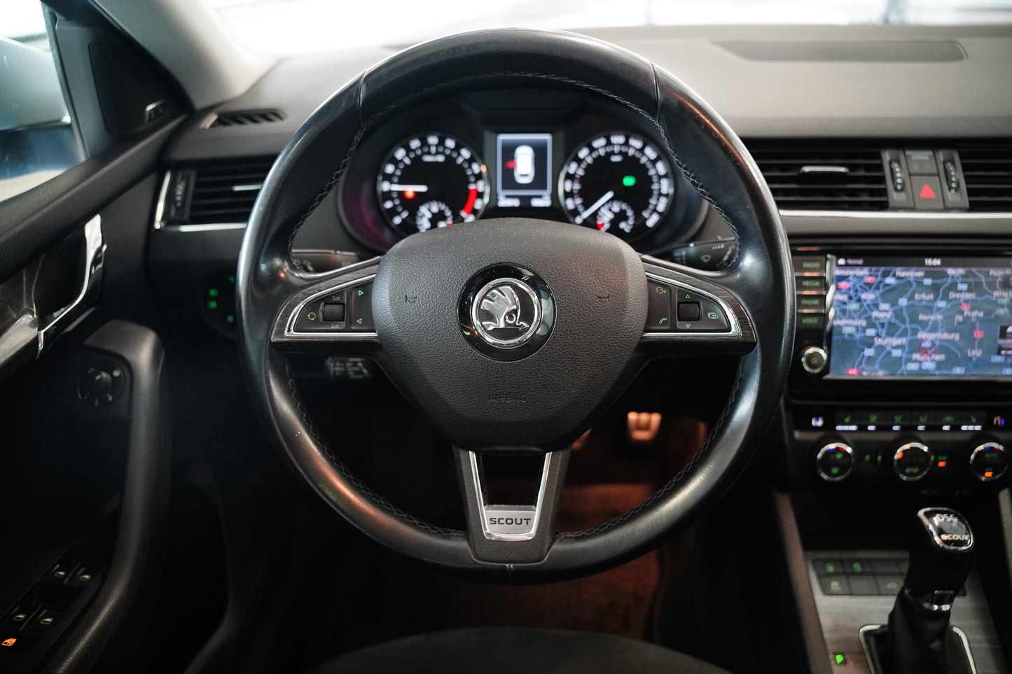 Škoda Octavia 2.0 TDI 135 kW 4X4 DSG SCOUT