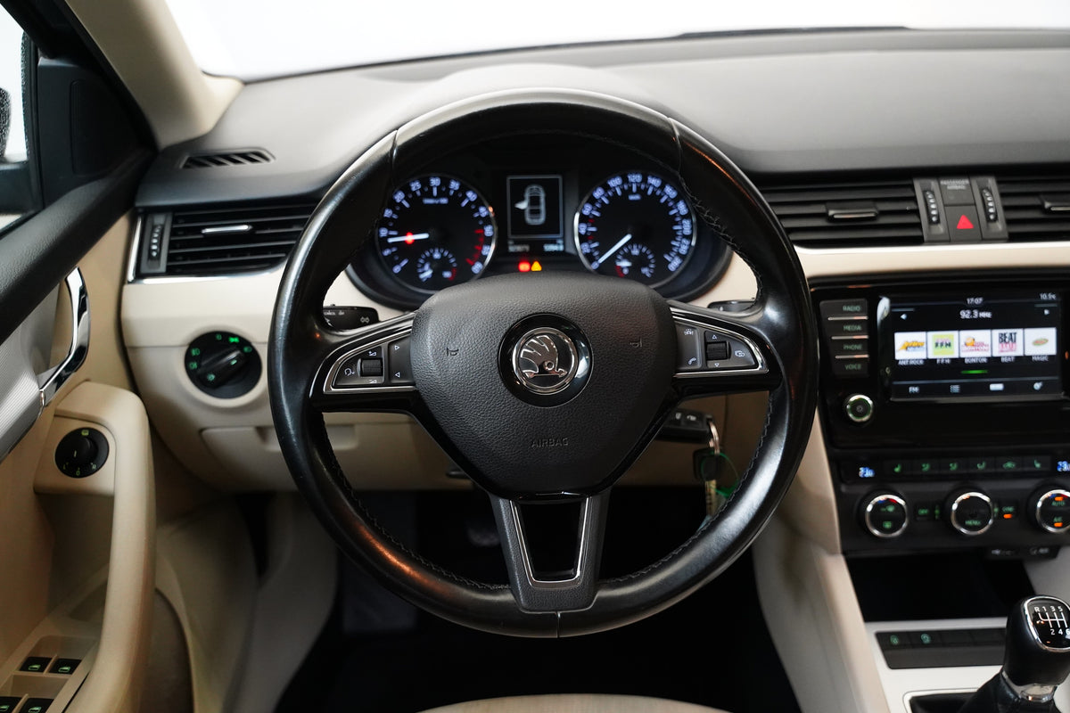 Škoda Octavia 2.0 TDI 110 kW Style – foto 18