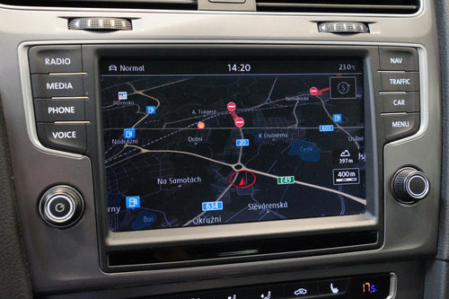 Volkswagen Golf 2.0 TDI 110 kW Lounge – foto 18