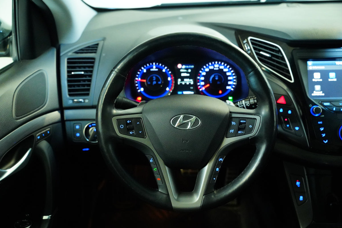 Hyundai i40 1.7 CRDI 104 kW