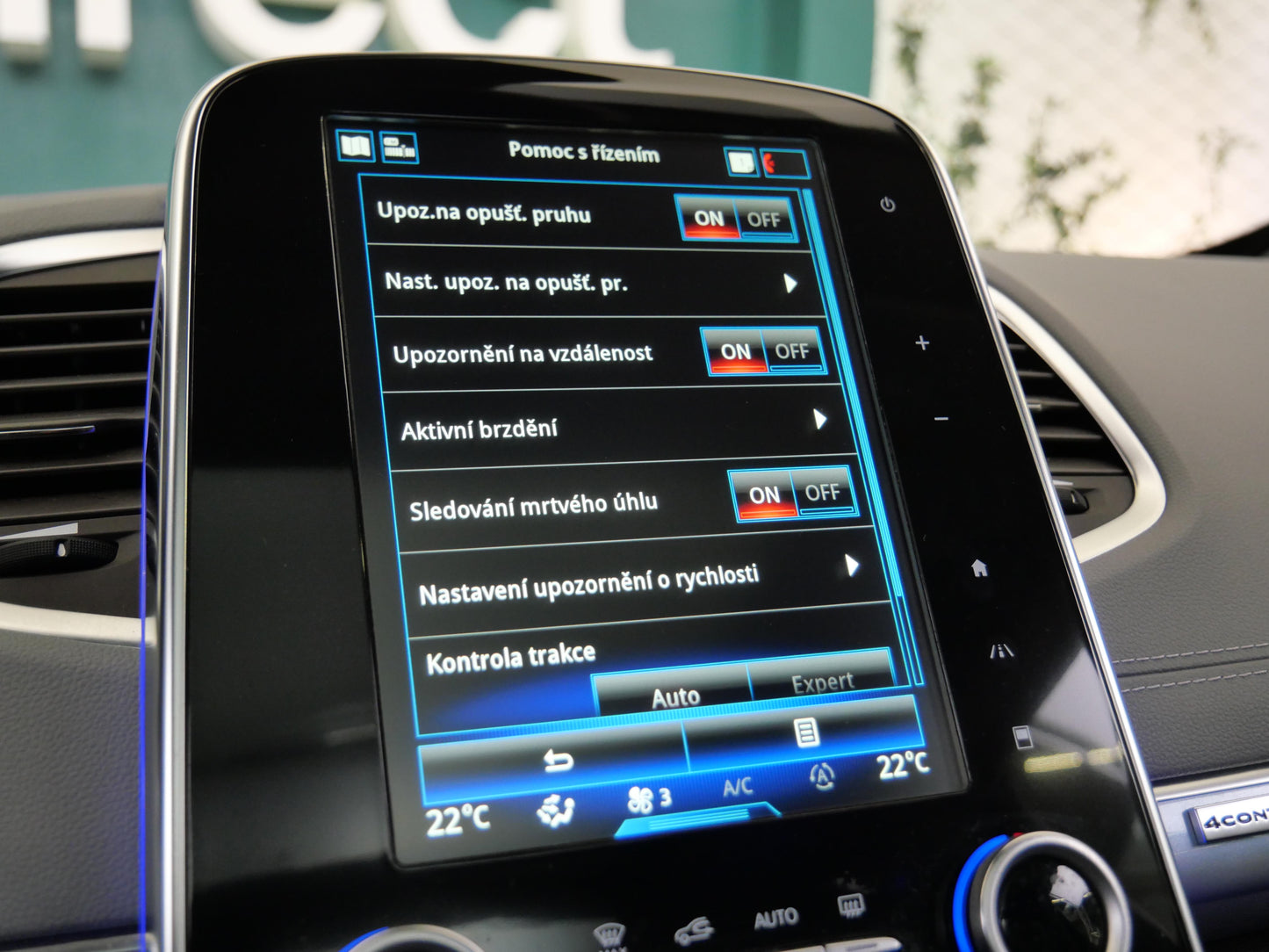 Renault Espace 1.6 dCi 118 kW Energy Initiale