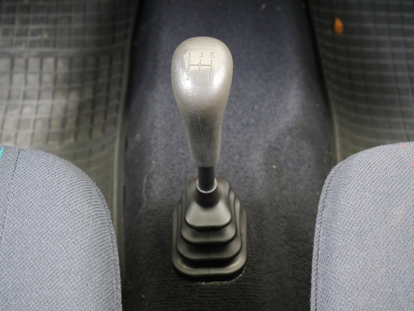 Škoda Favorit 1.3 43 kW 135 LX