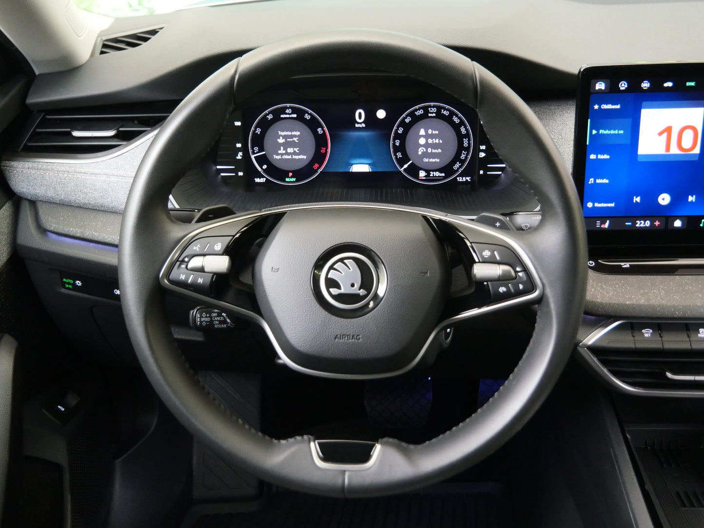Škoda Octavia 1.5 eTSI 110 kW Top Selection