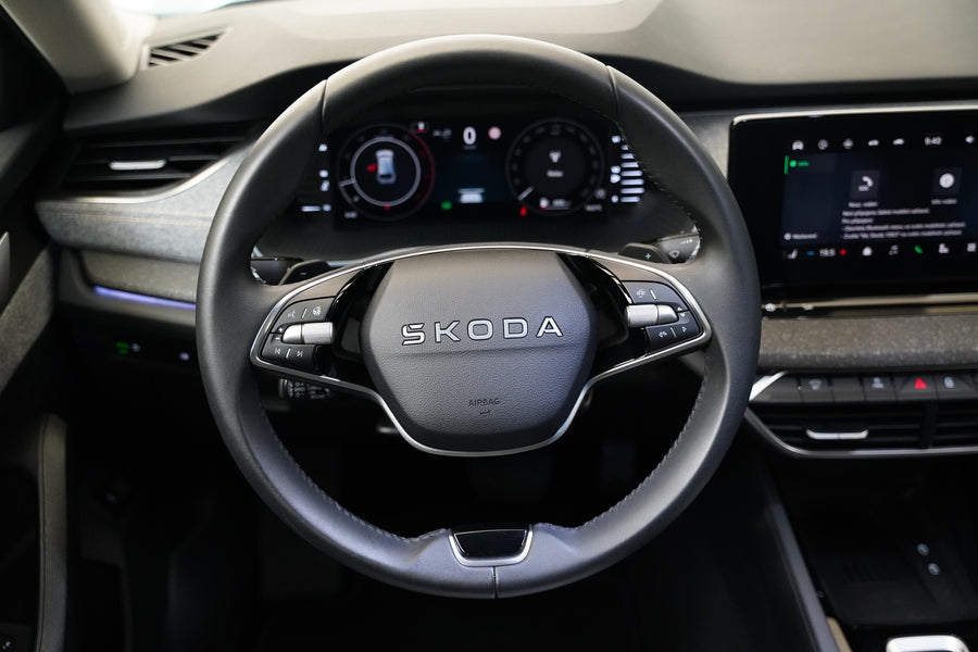 Škoda Octavia 2.0 TDI 110 kW Top Selection – foto 18