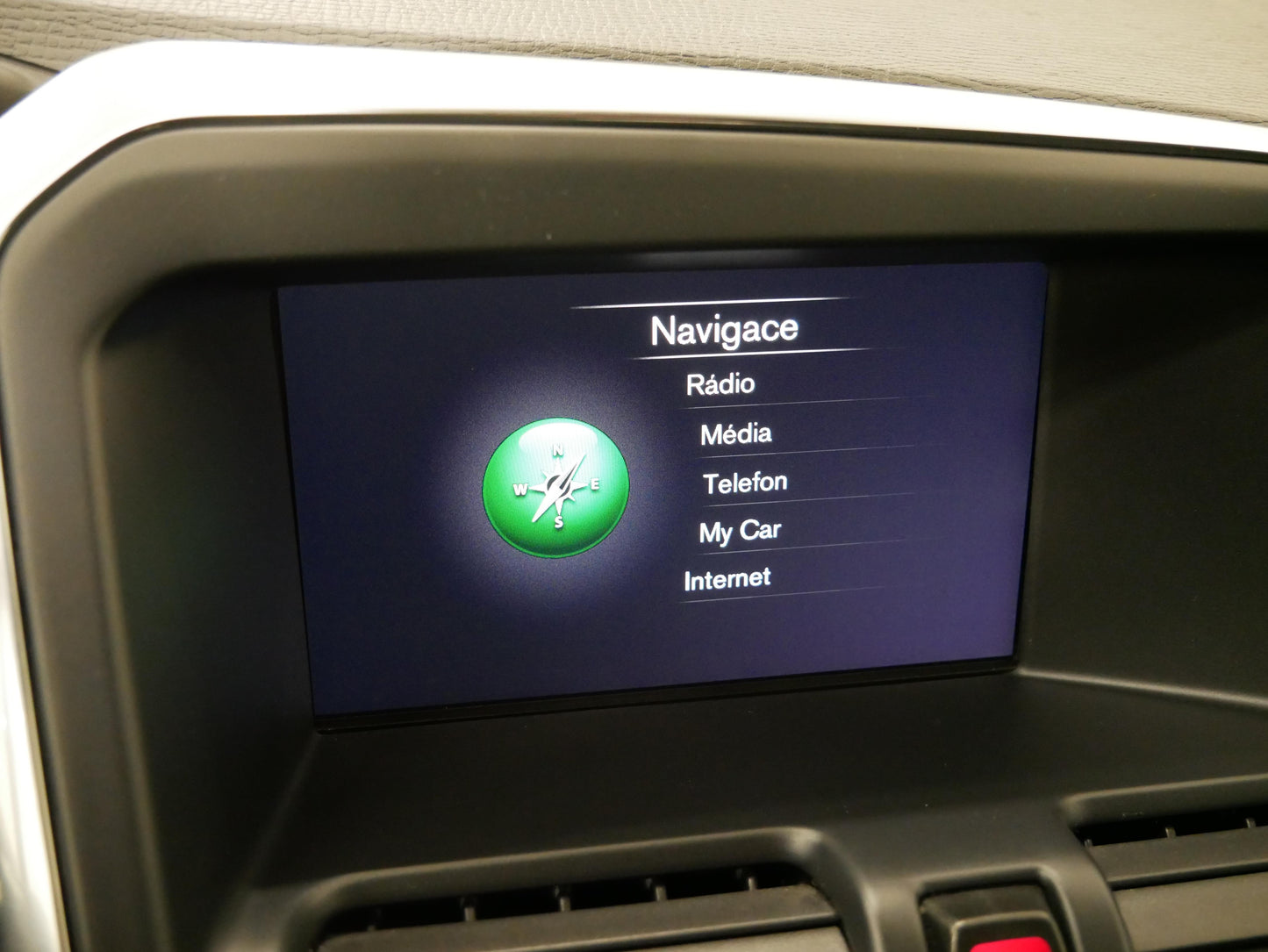 Volvo XC60 D4 140 kW AUT Momentum