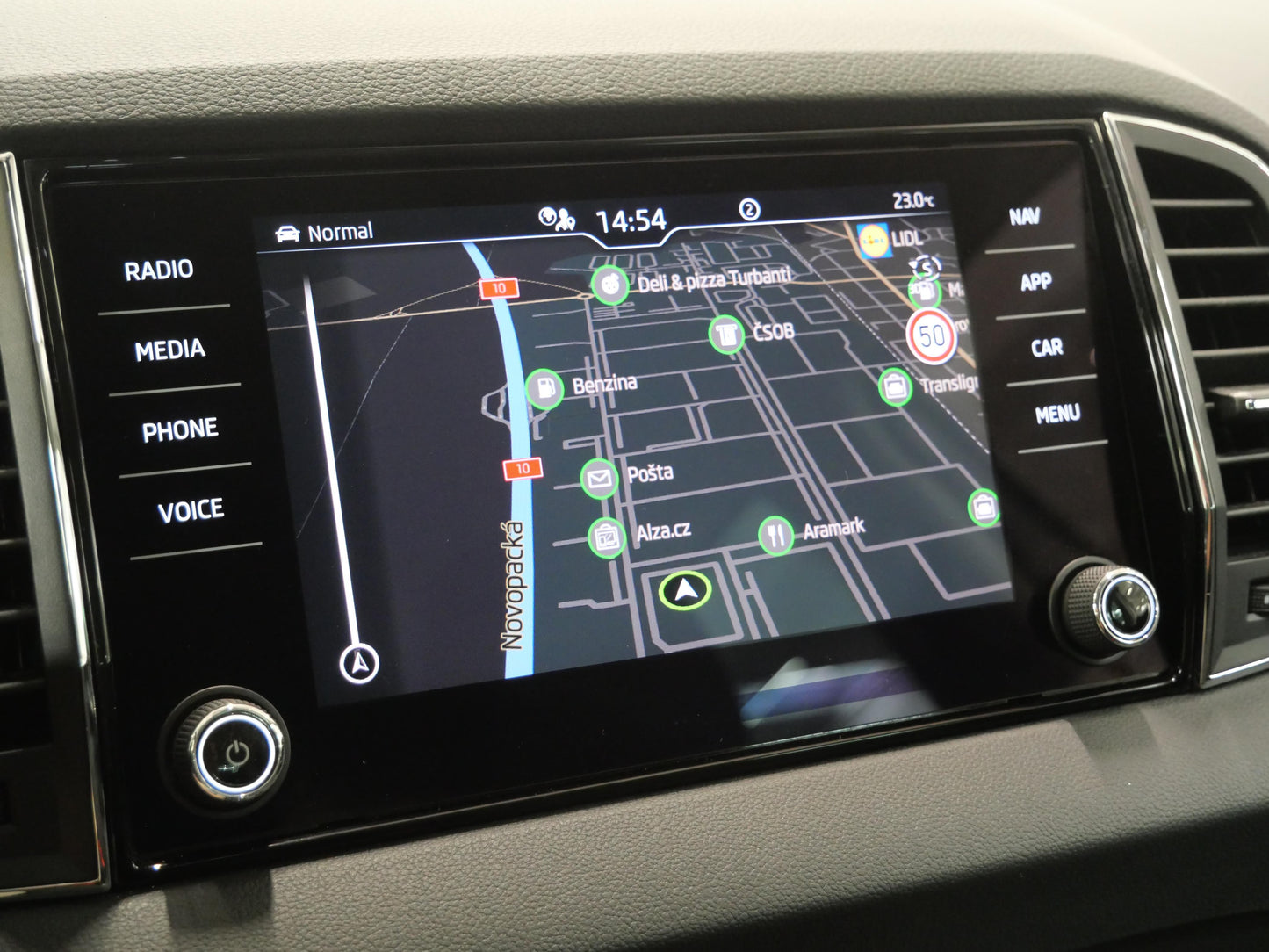 Škoda Karoq 1.5 TSI 110 kW Top Selection