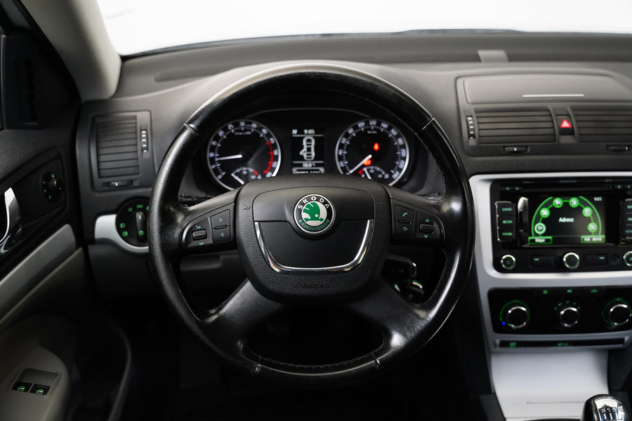 Škoda Octavia Octavia 1.6 TDI – foto 18