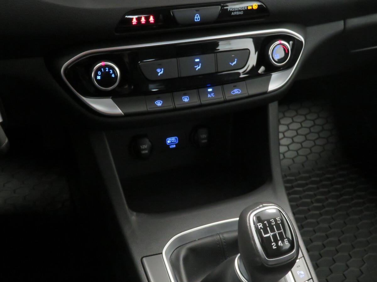 Hyundai i30 1.0 T-GDI 88 kW Family Comfort