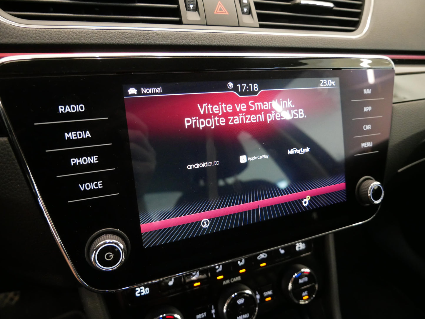 Škoda Superb 2.0 TDI 140 kW DSG 4x4 L&K