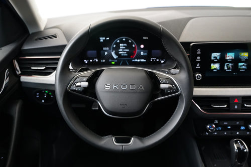 Škoda Scala 1.0 TSI 85kW DSG Top Selection – foto 18