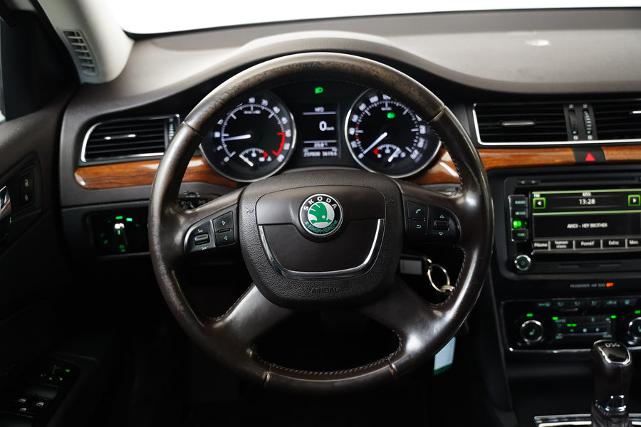 Škoda Superb 2.0 TDI 125kW DSG L&K – foto 18