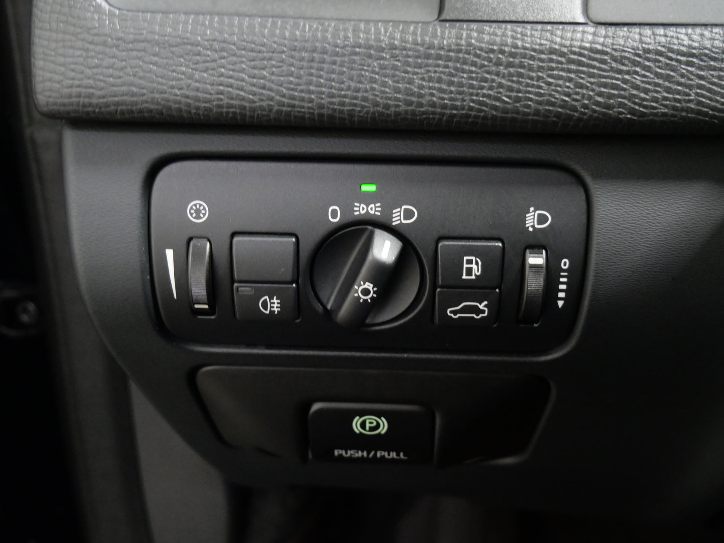 Volvo XC60 D3 120 kW AUT R-Design