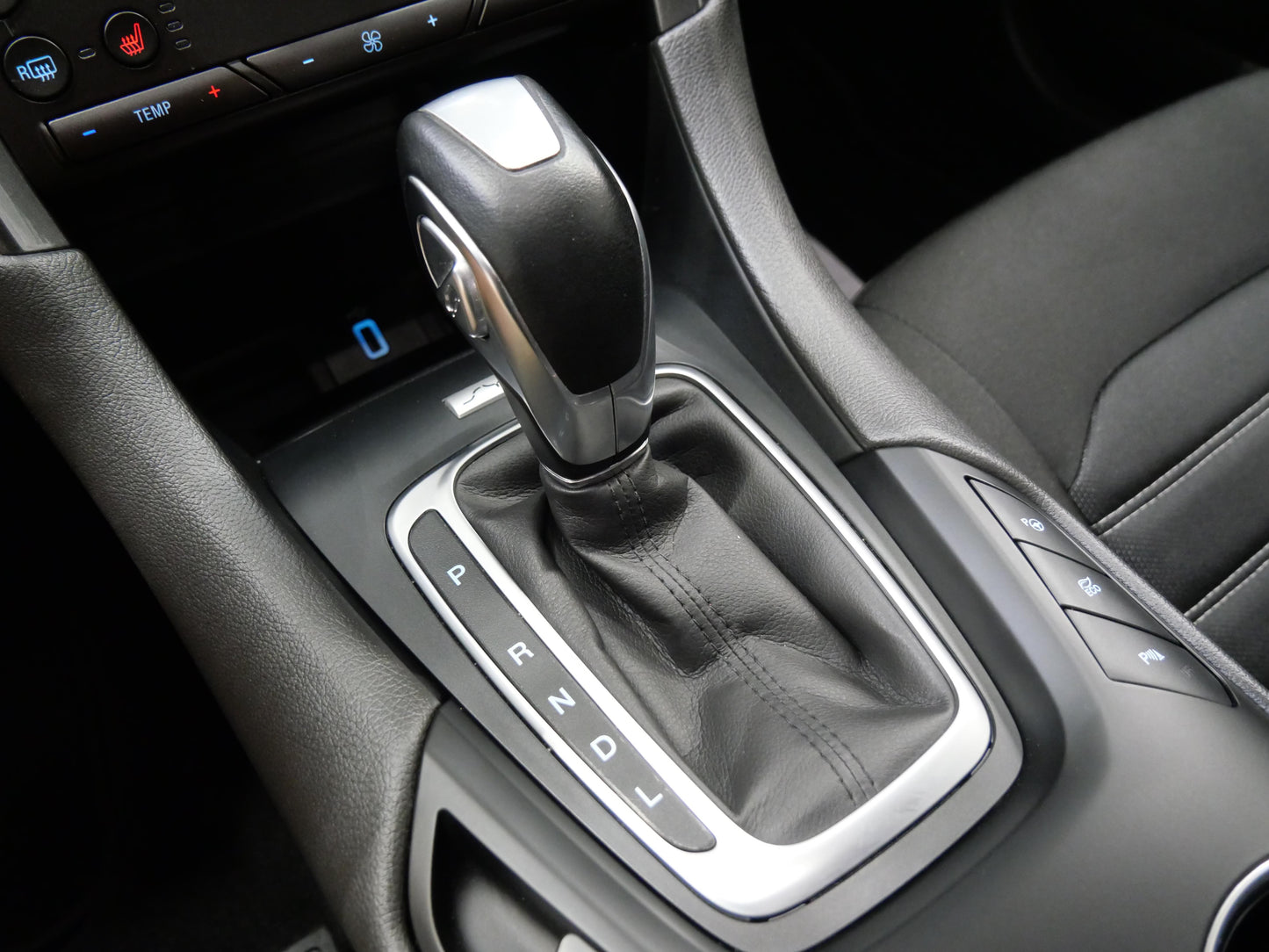 Ford Mondeo 2.0 Hybrid 138 kW Titanium