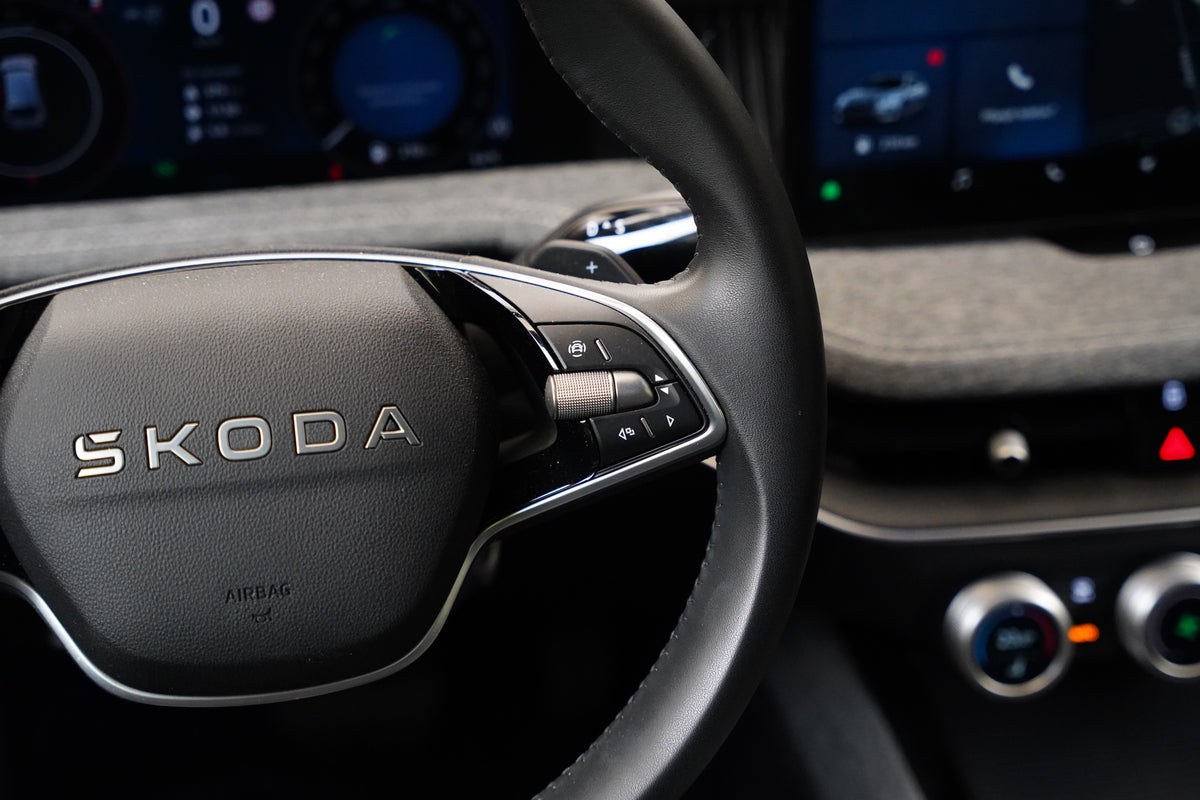 Škoda Superb 2.0 TDI 110 kW DSG Selection – foto 18