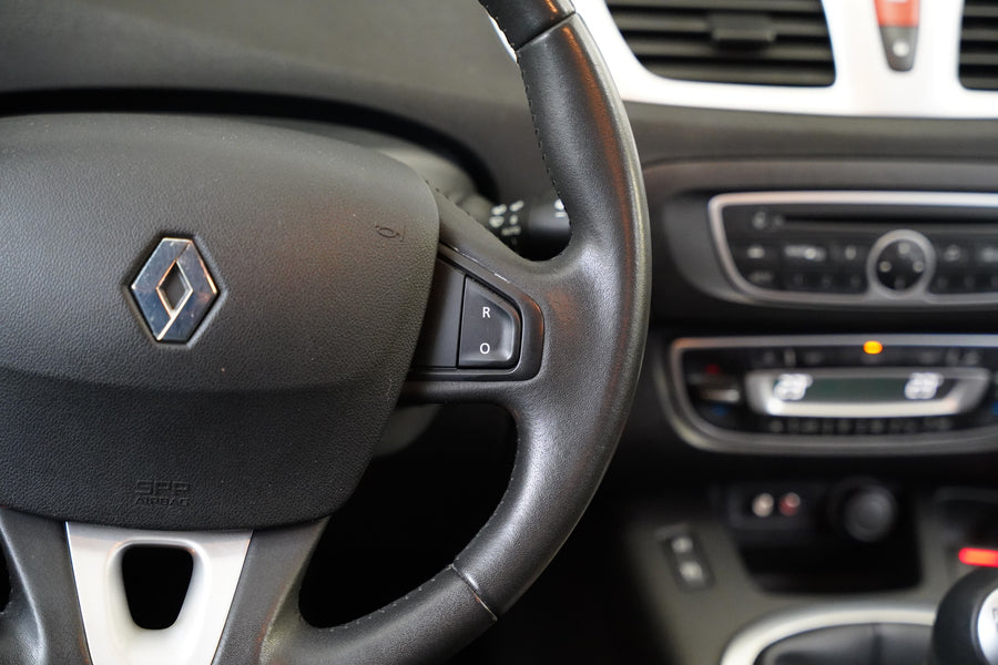 Renault Mégane 1.9 dCi 96 kW – foto 18