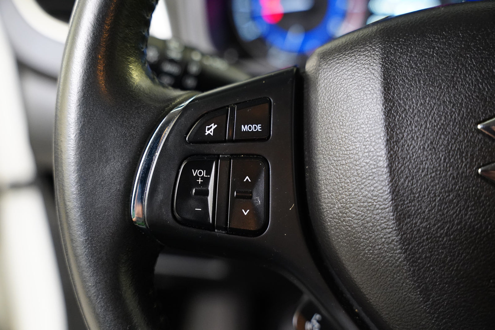 Suzuki Baleno 1.2 DualJet 66 kW Elegance – foto 18