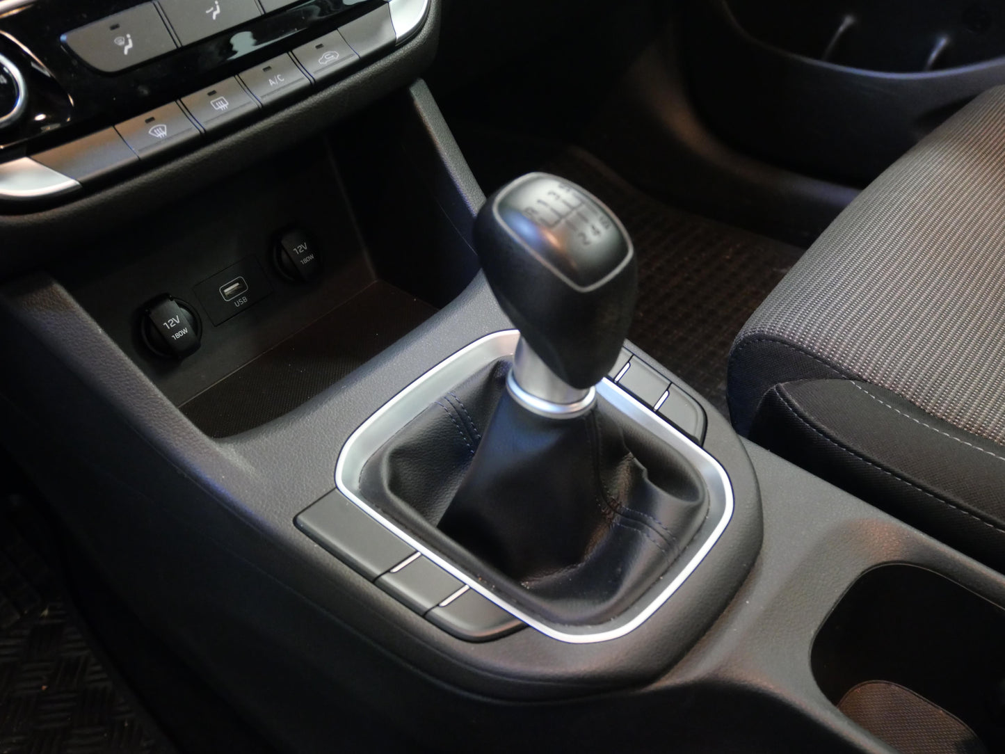 Hyundai i30 1.0 T-GDI 88 kW Start Plus
