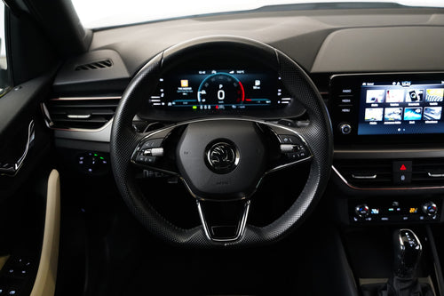 Škoda Kamiq 1.0 TSI 81 kW – foto 18