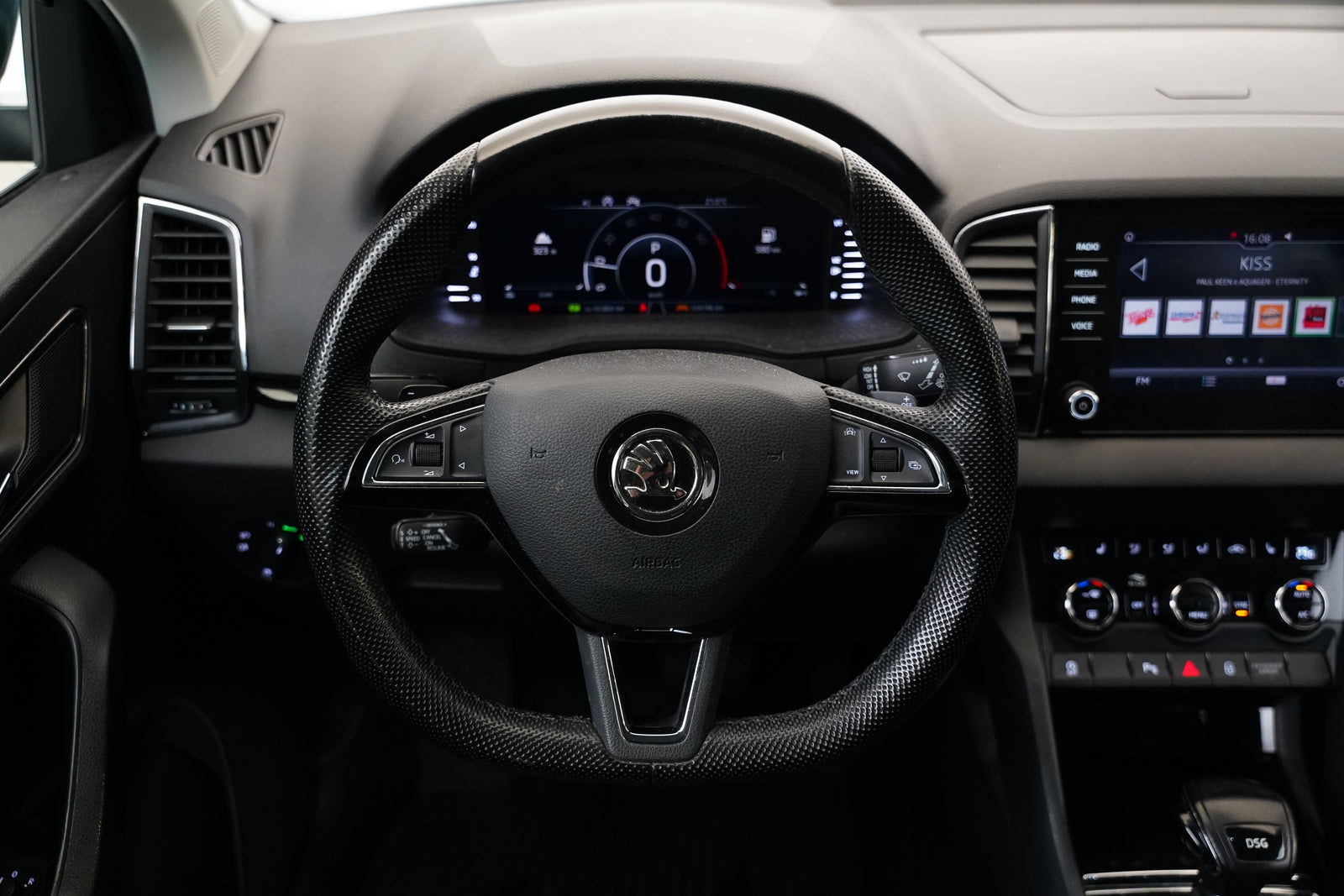 Škoda Karoq 1.5 TSI 110 kW DSG Style – foto 18
