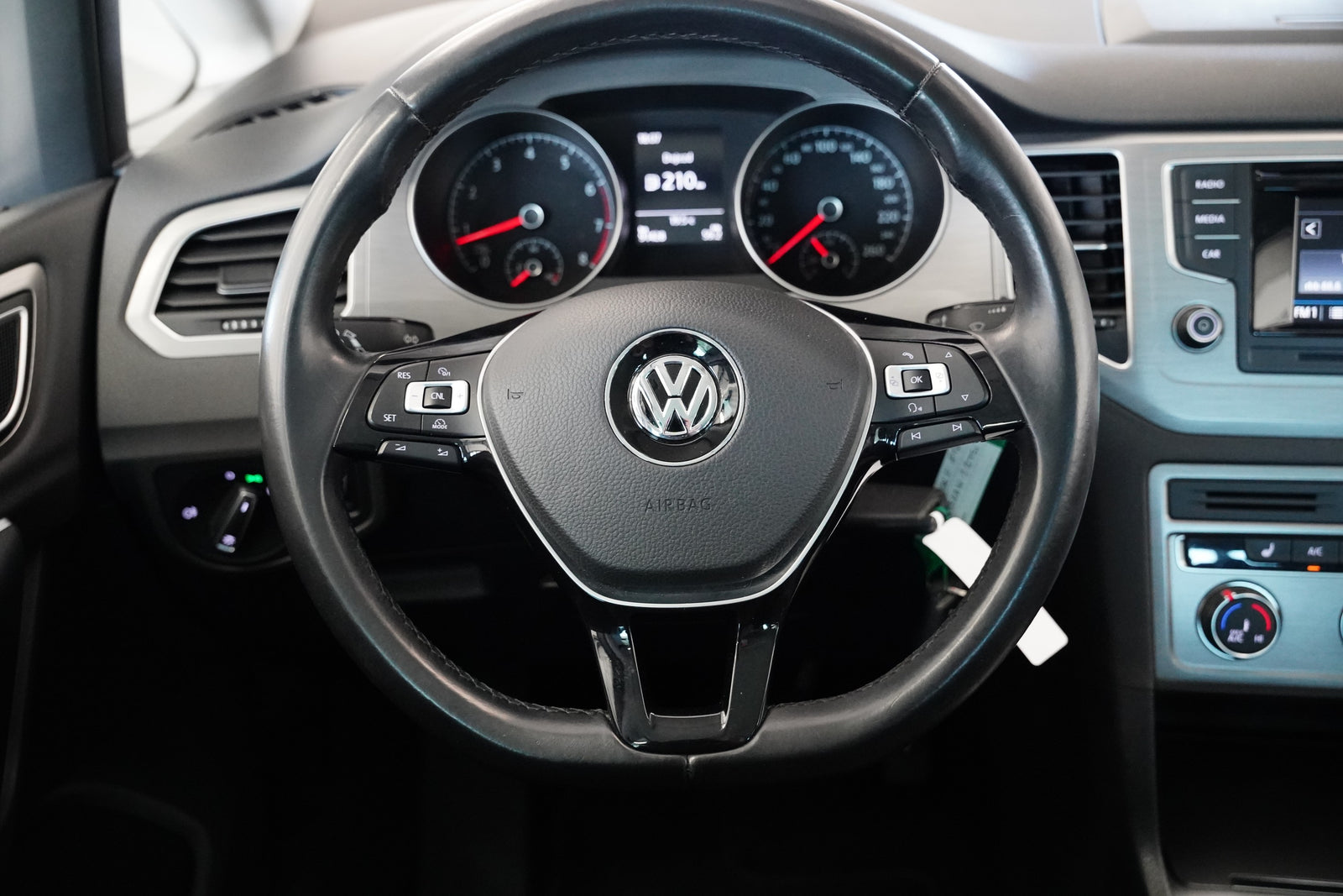 Volkswagen Golf 1.2 TSI 81 kW Comfortline – foto 18