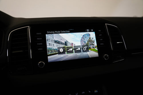 Škoda Karoq 1.5 TSI 110 kW Top Selection – foto 18