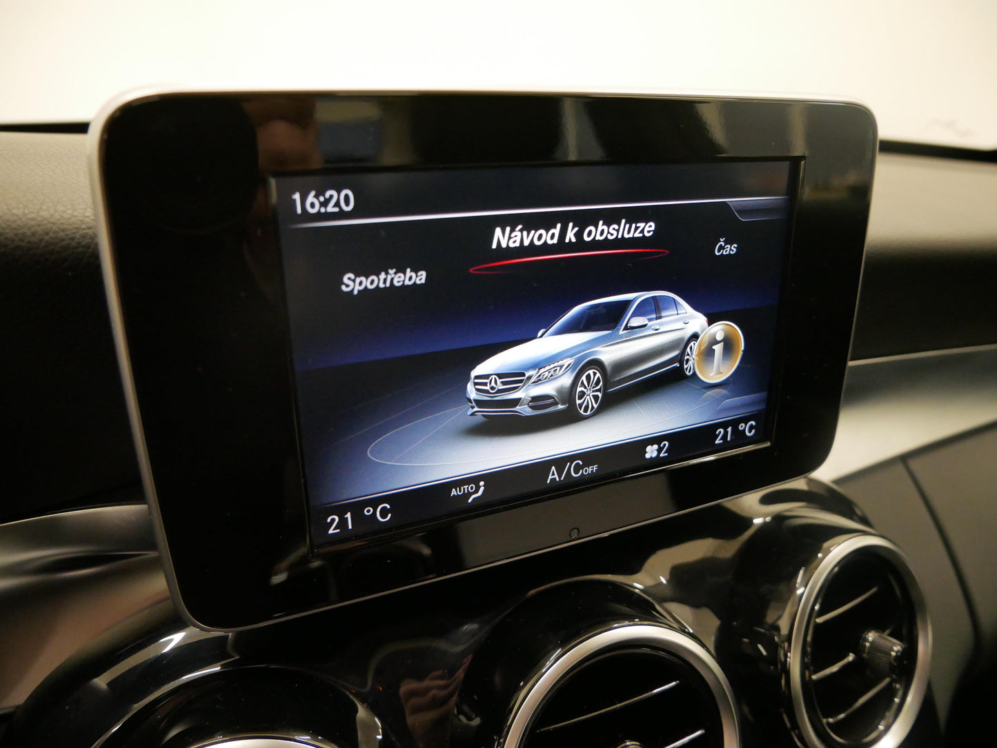 Mercedes-Benz Třídy C 200d BlueTEC 100 kW