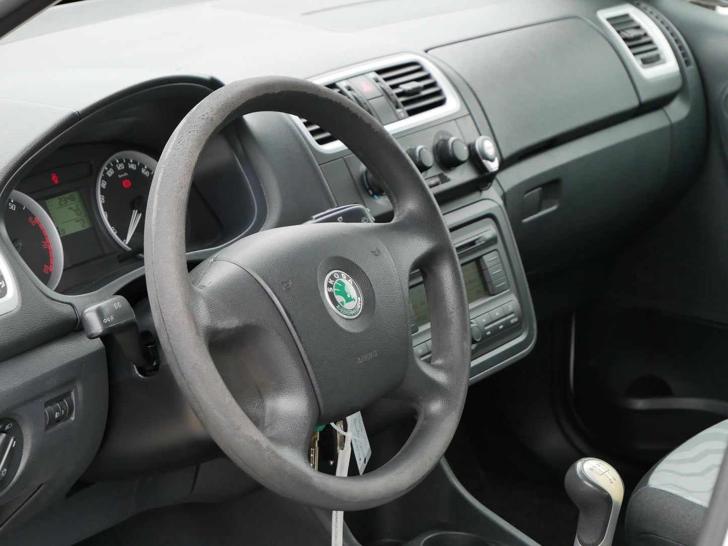 Škoda FABIA COMBI 1.4 16V 63 kW Ambition