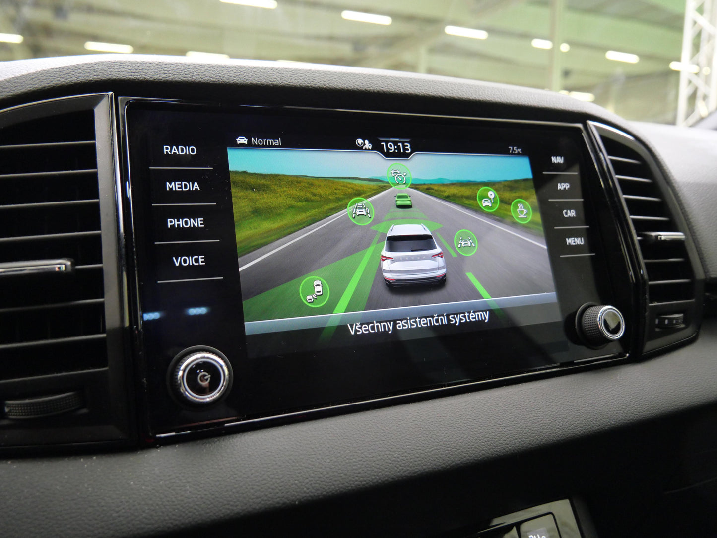 Škoda Karoq 2.0 TDI 110 kW SportLine