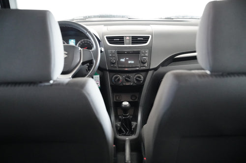 Suzuki Swift 1.2 69 kW – foto 18