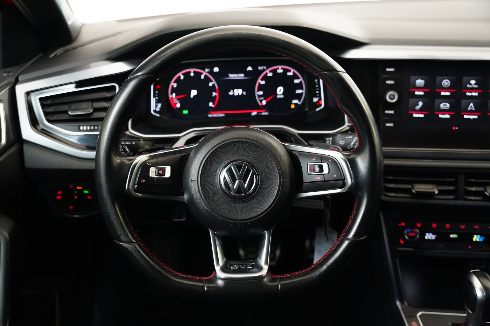 Volkswagen Polo 2.0 TSI 147 kW DSG GTI – foto 18