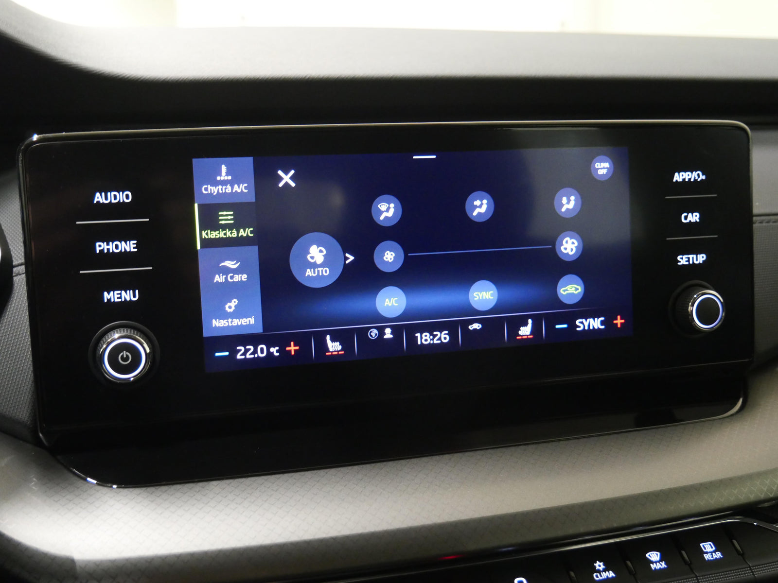 Škoda Octavia 2.0 TDI 85kW DSG Ambition Plus – foto 18