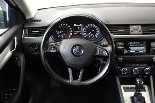 Škoda Octavia 1.6 TDI 81kW DSG Ambition Plus – foto 18