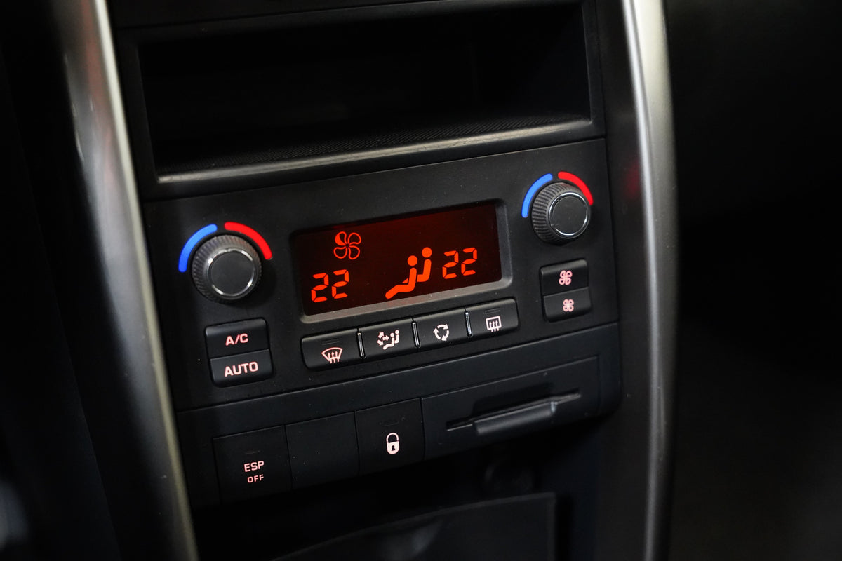 Peugeot 207 1.4 VTi 16V 77 kW Premium – foto 18