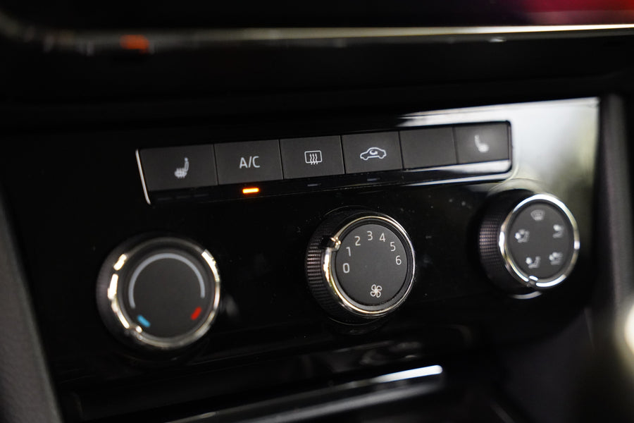Škoda Superb 2.0 TDI 110 kW Active Combi – foto 18