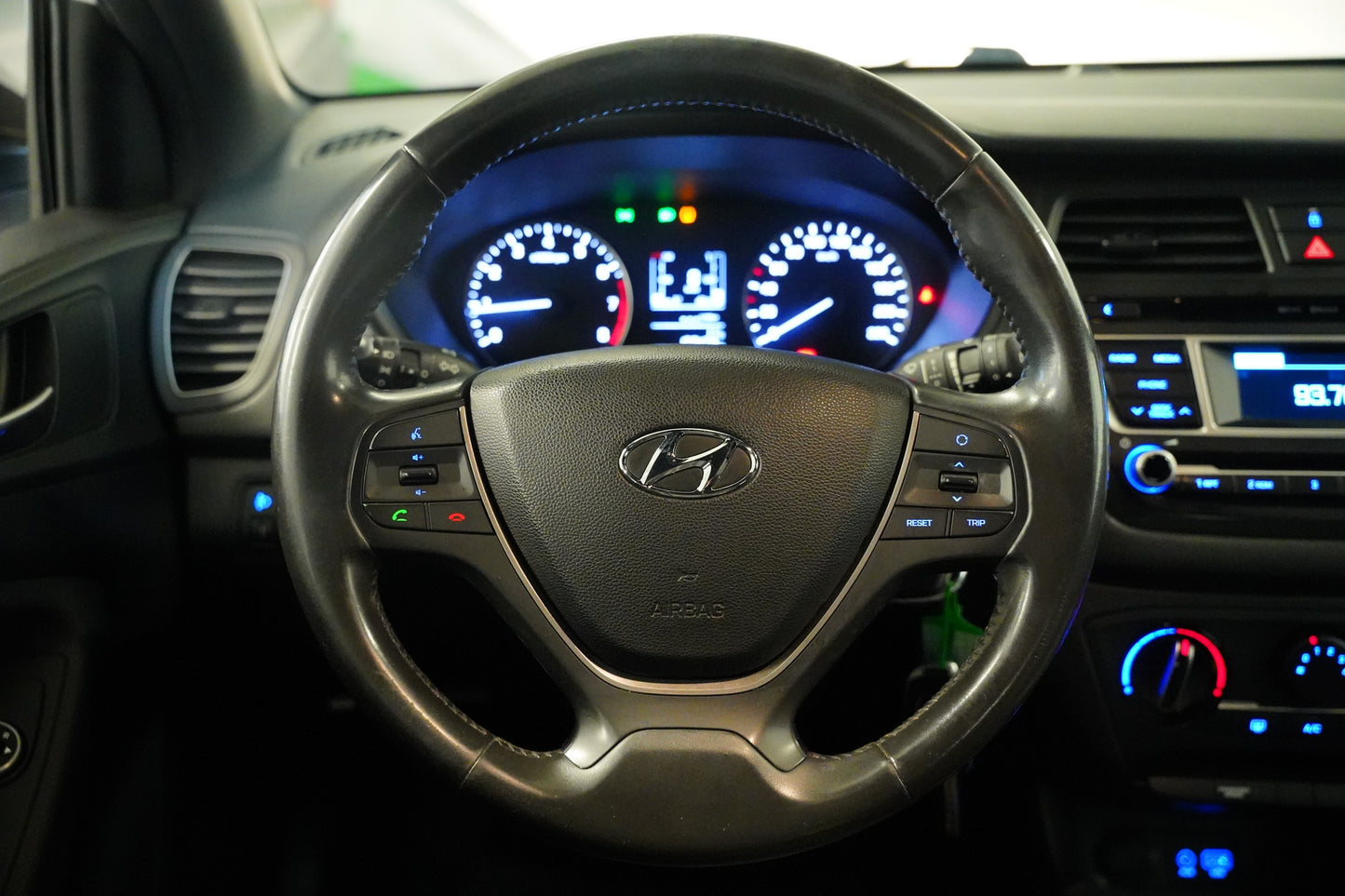 Hyundai i20 1.2i 55 kW