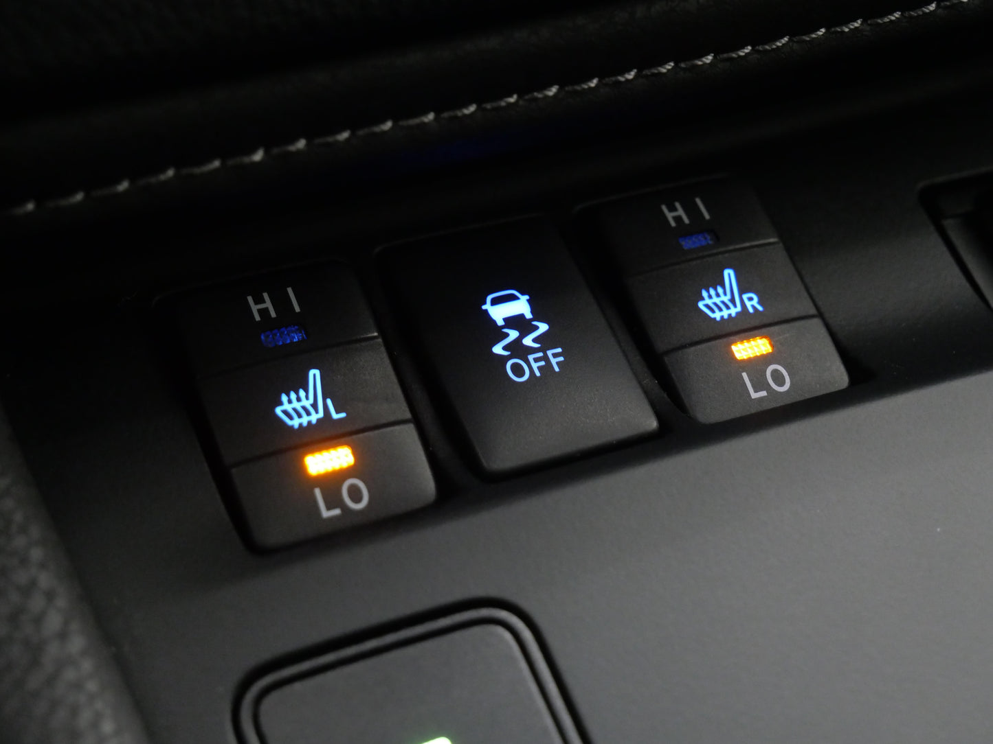 Toyota Auris 1.8 73 kW Hybrid e-CVT