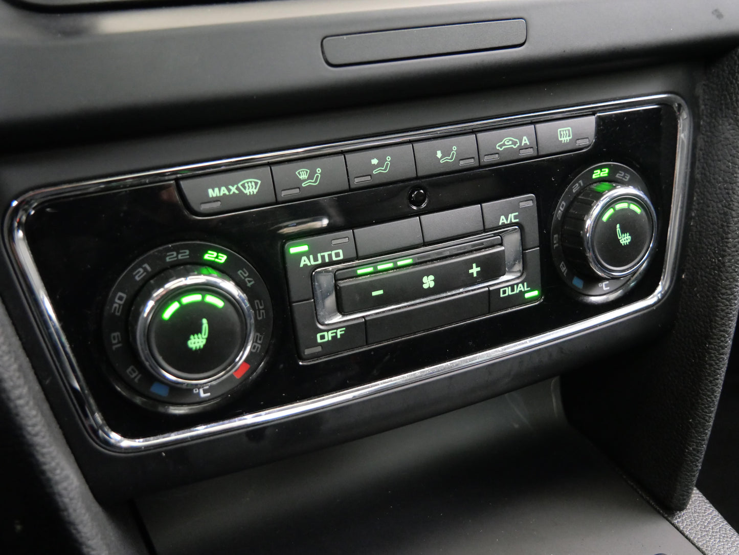 Škoda Superb 2.0 TDI 125 kW Elegance