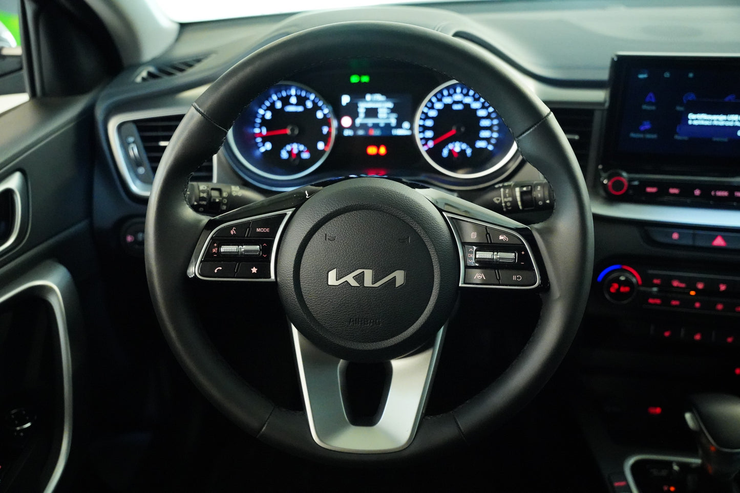 Kia Ceed 1.5 T-GDI 103 kW Bussines
