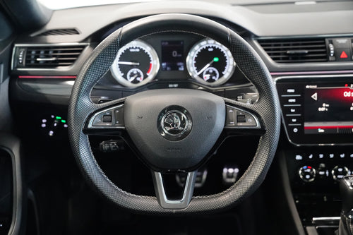 Škoda Superb 2.0 TDI 140 kW DSG 4x4 – foto 18