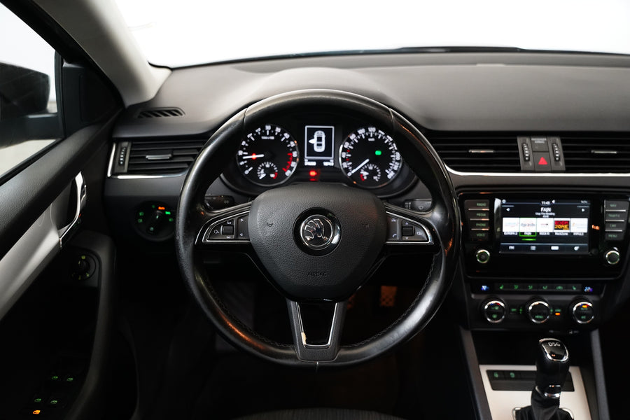 Škoda Octavia 2.0 TDI 110 kW – foto 18