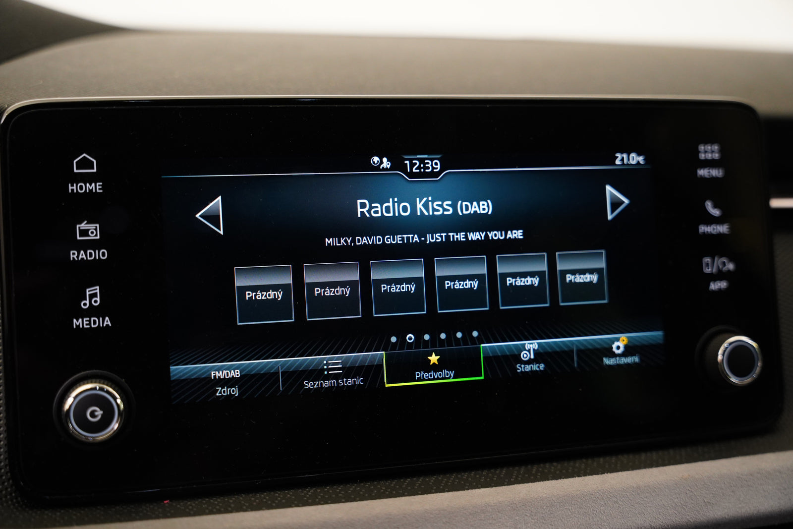 Škoda Scala 1.0 TSI 85 kW – foto 18