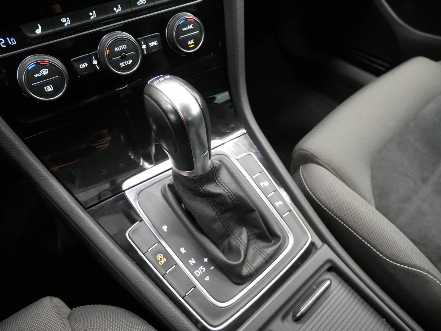Volkswagen Golf 1.4 TSI 90 kW Highline
