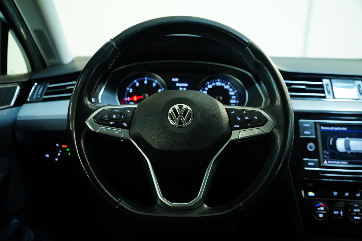Volkswagen Passat 1.5 TSI 110 kW – foto 18