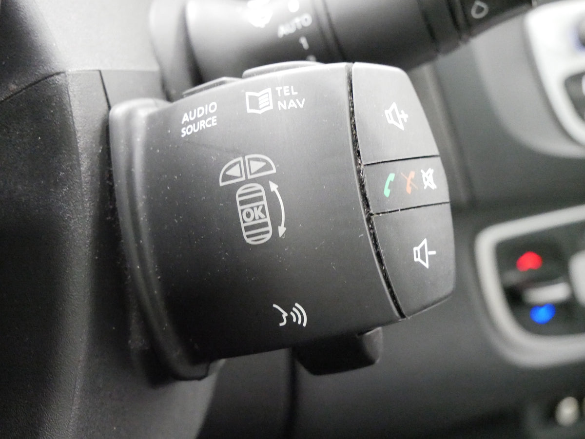 Renault Scénic 1.5 dCi 70 kW – foto 19
