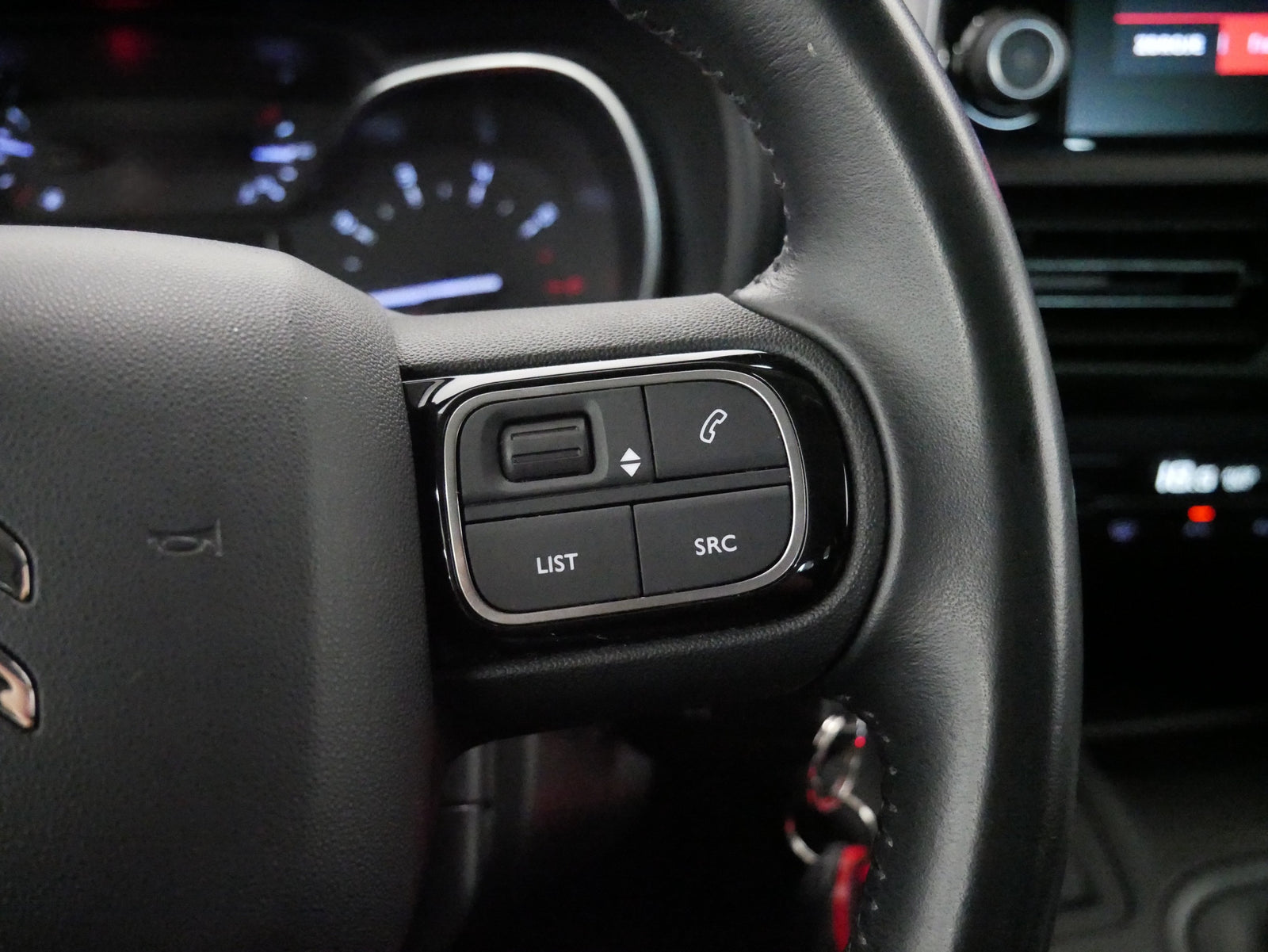Citroën Berlingo 1.5 e-HDI 96kW – foto 18