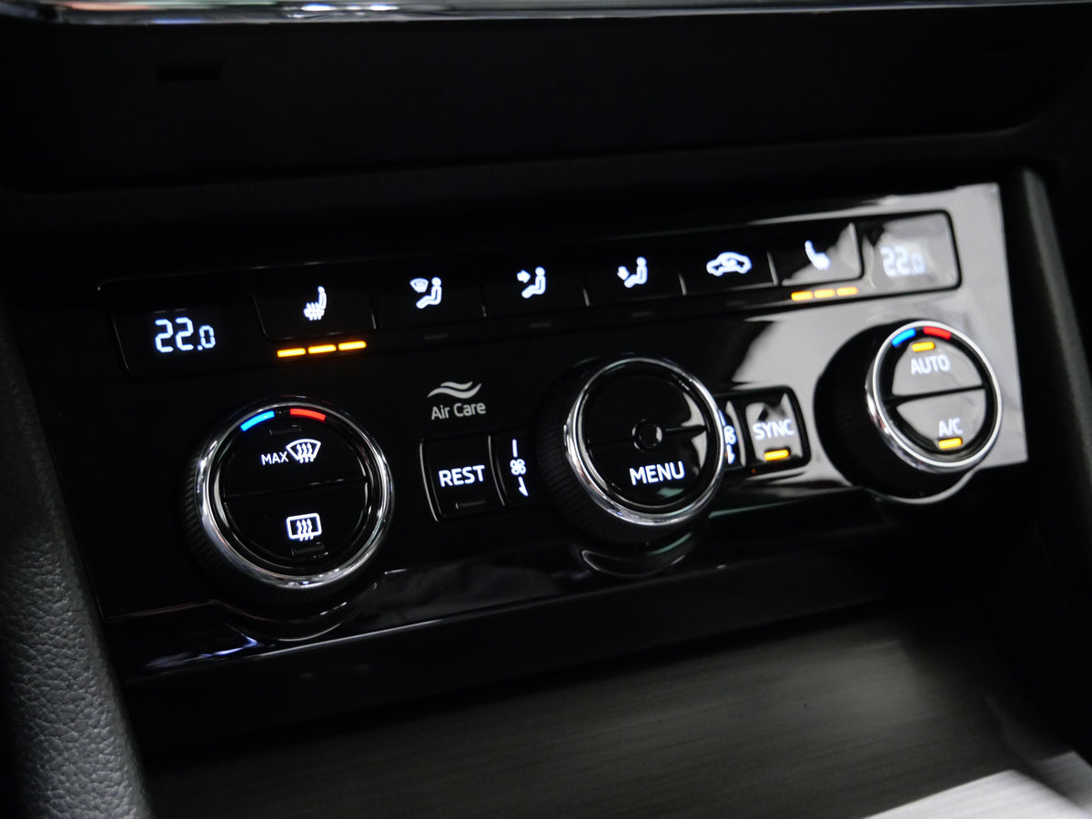 Škoda Superb 2.0 TDI 147 kW Scout – foto 18