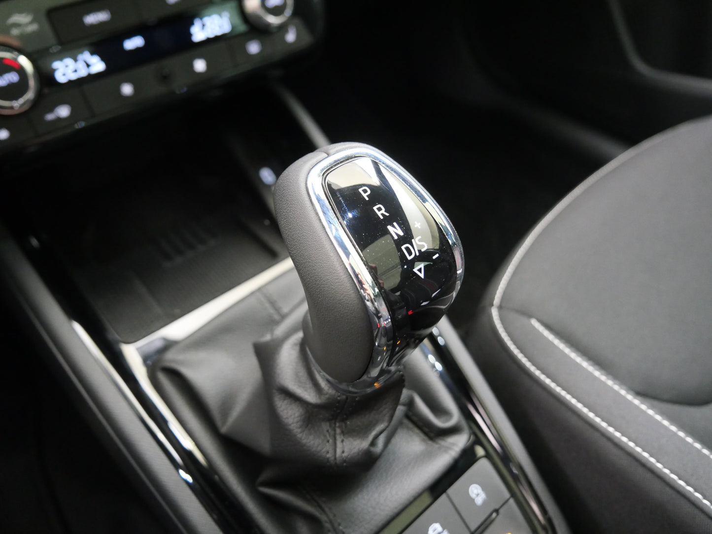 Škoda Scala 1.0 TSI 85 kW DSG Monte Carlo