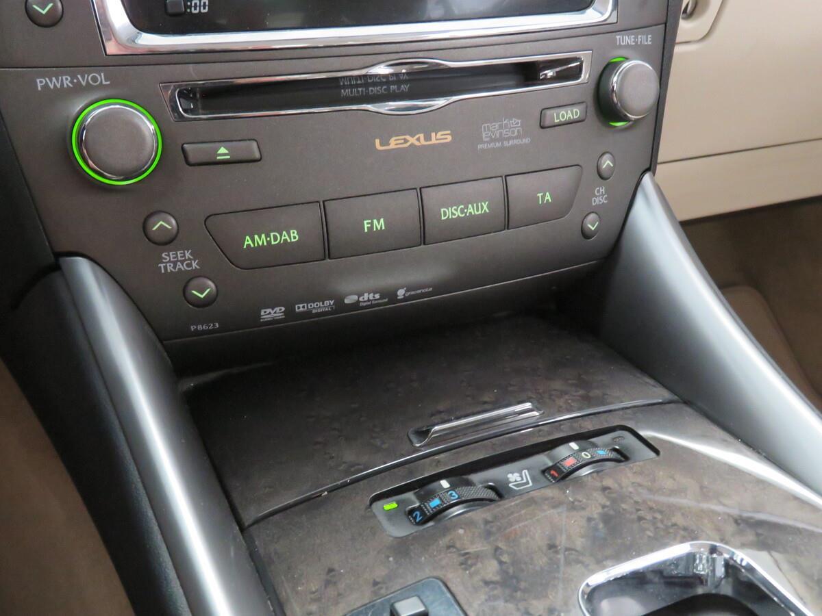 Lexus IS 2.5 V6 153 kW Luxury