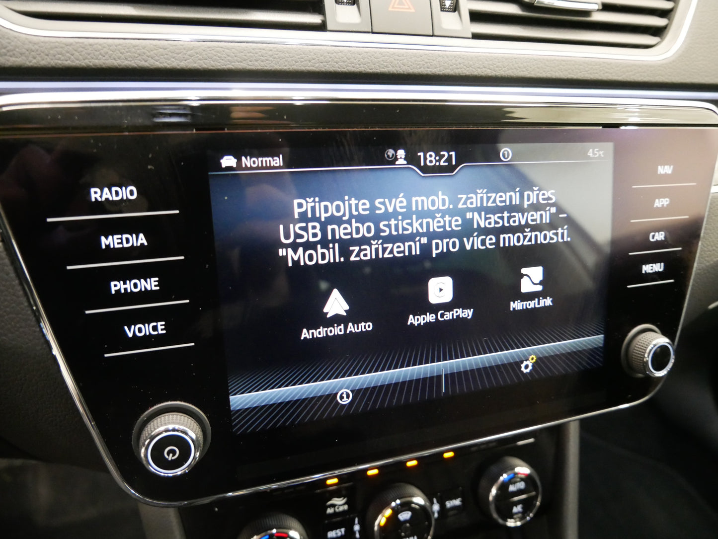 Škoda Superb 2.0 TDI 110 kW L&K