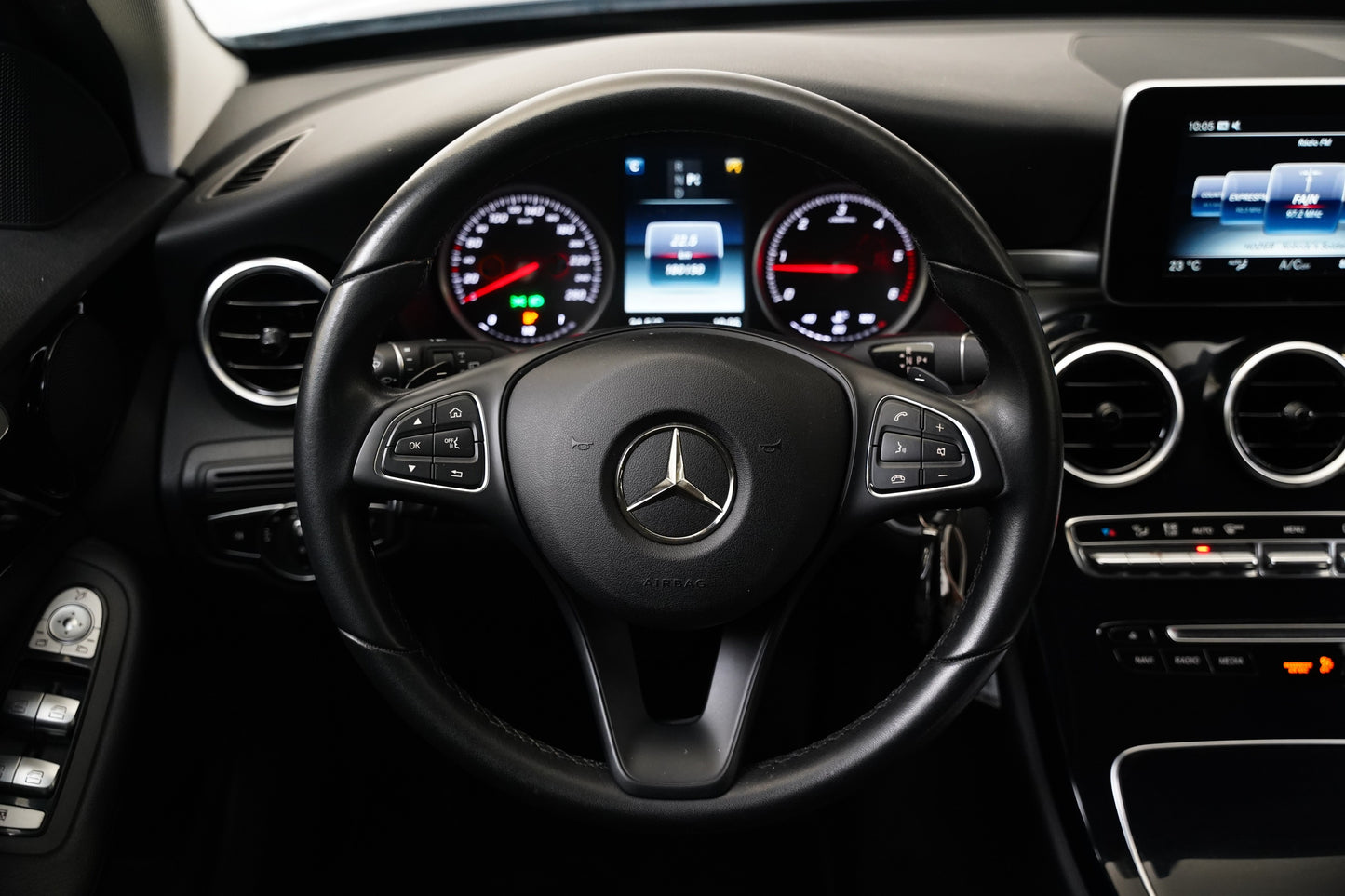 Mercedes-Benz Třídy C 220 d 125 kW Automatik